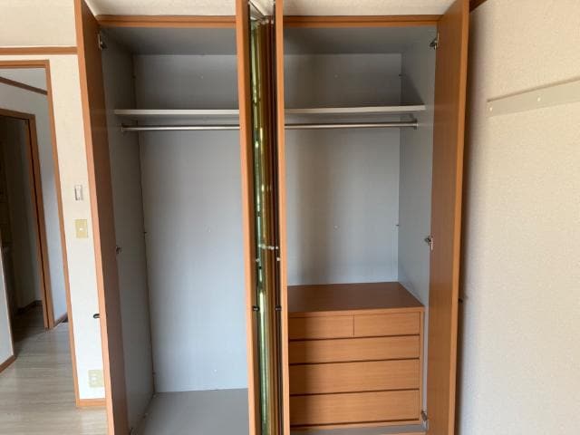 クローゼット エクシヴ　ボヌール