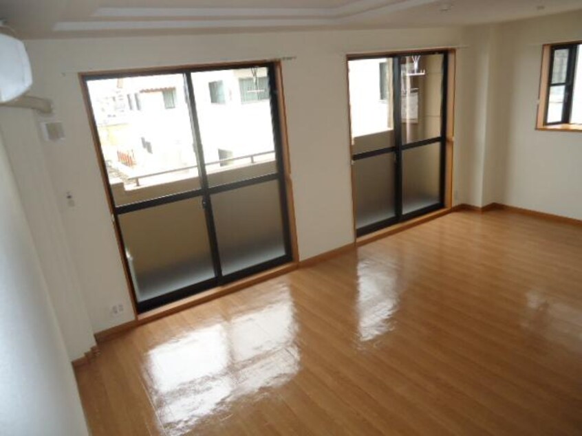 リビング（イメージ） クオリティーハイム