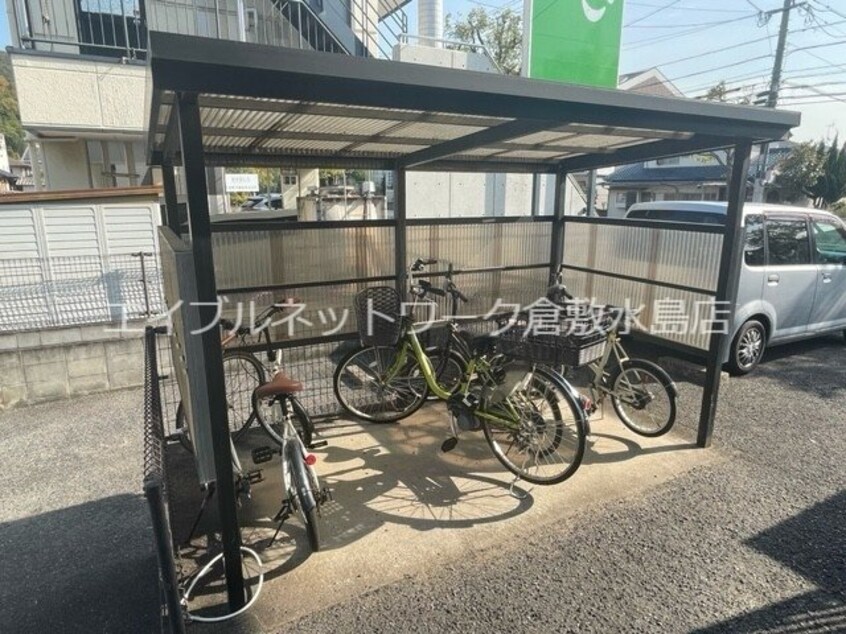  コートビレッジE