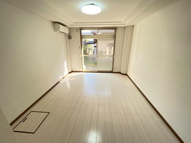 洋室 山陽本線（中国）/庭瀬駅 徒歩17分 1階 築28年