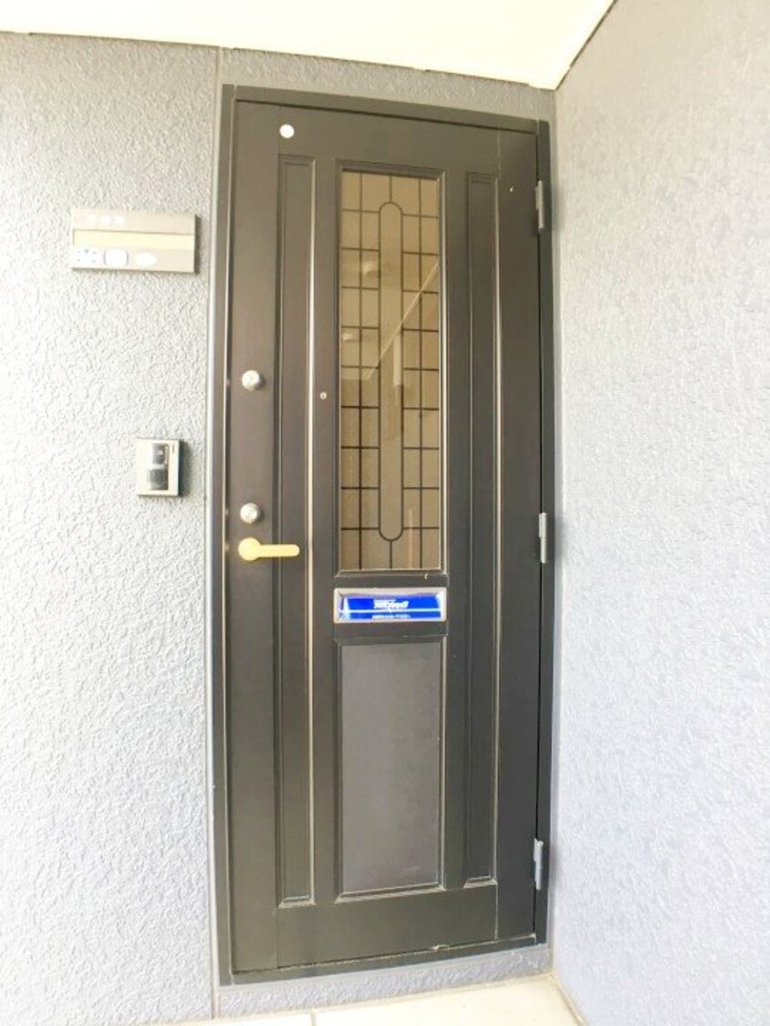  アンソレイユ尾﨑　A棟