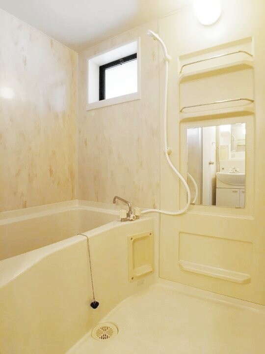  アンソレイユ尾﨑　A棟