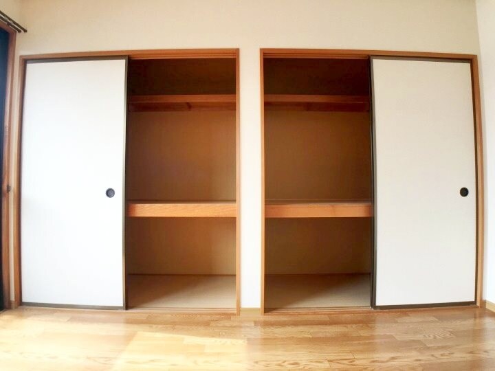  アンソレイユ尾﨑　A棟