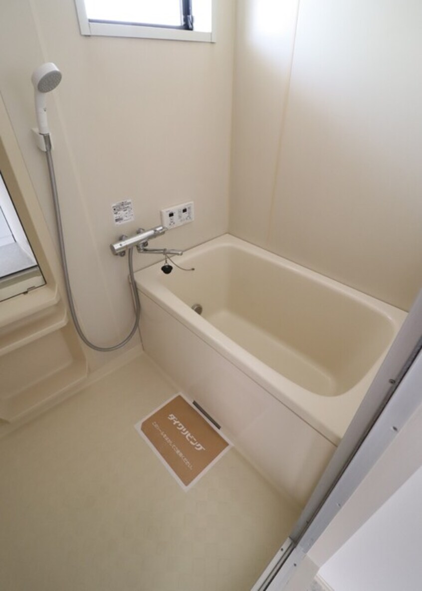  シャンポールききょう A棟