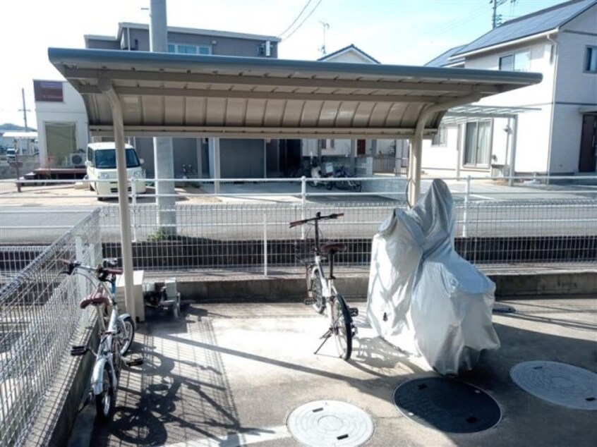  レオパレスアクア門前