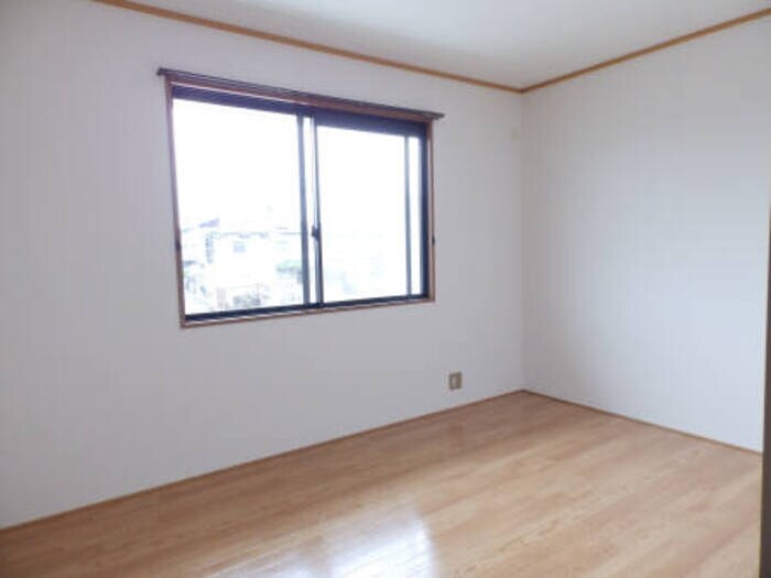  エステート西中　A棟