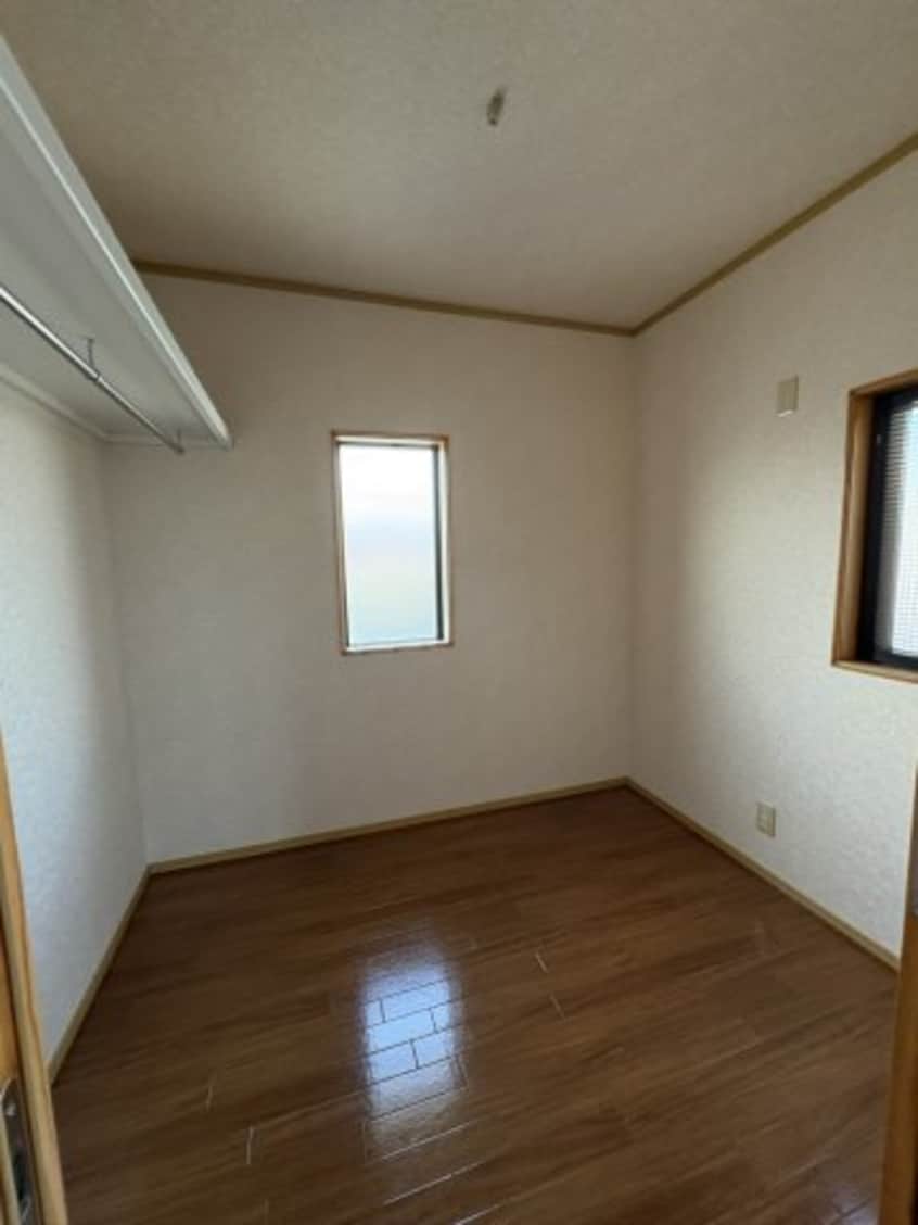  エフジービービル