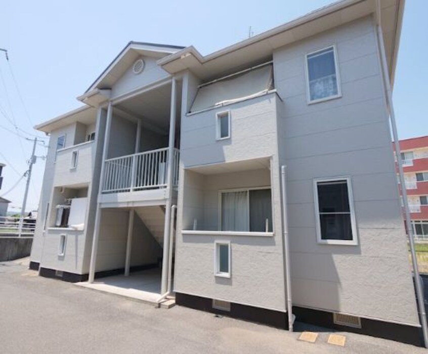  ラディッシュタウン撫川　壱番館