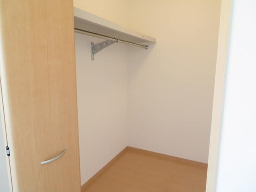  アシュランス　Ｂ棟