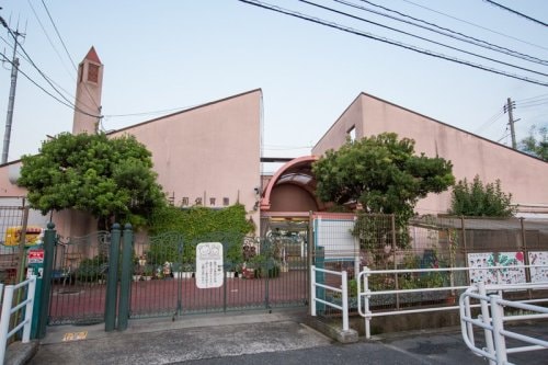 三和保育園(幼稚園/保育園)まで2238m レンドール