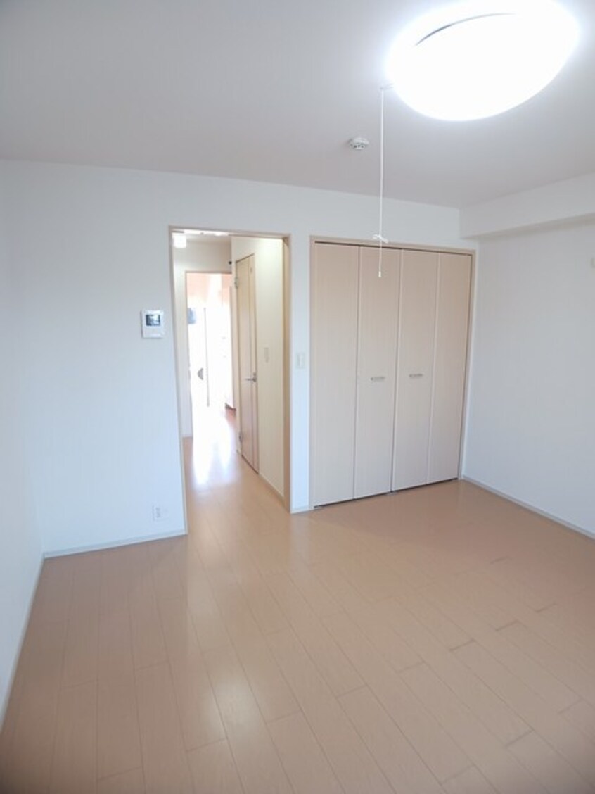  グローリー　ブナン