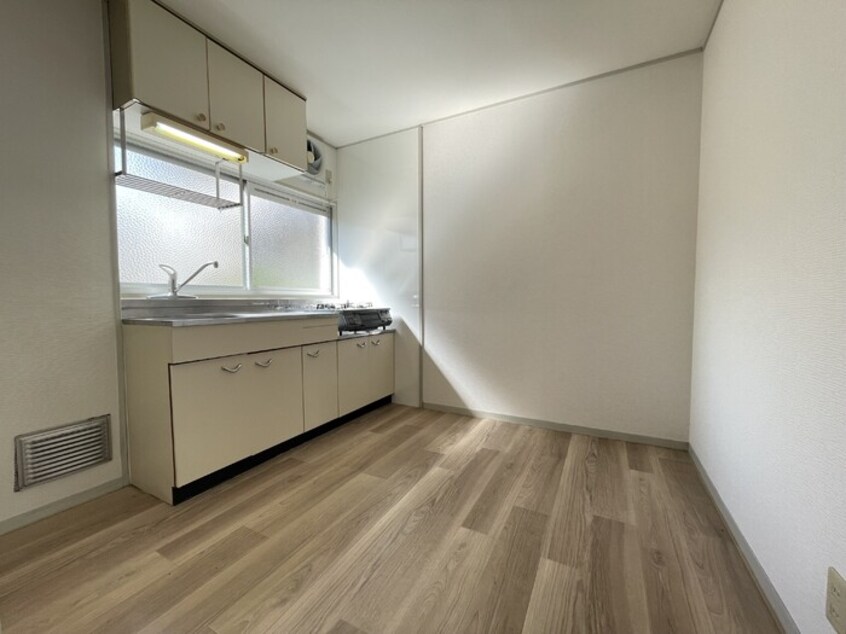  プレジール三島