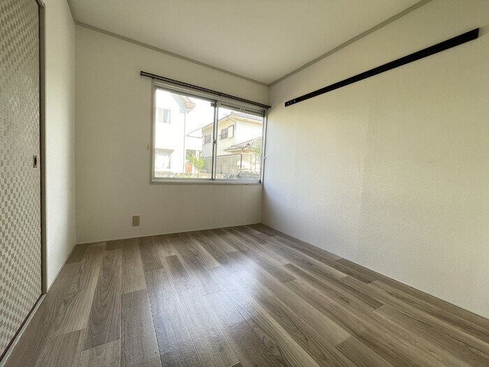  プレジール三島