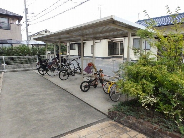  プランク・ラヴィーン　Ａ棟