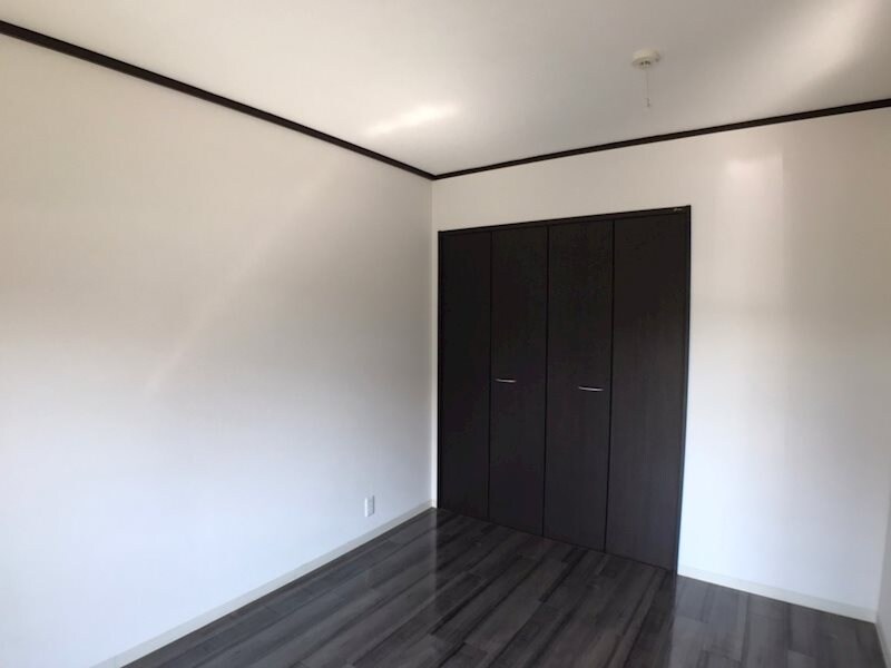  吉岡マンションＤ棟