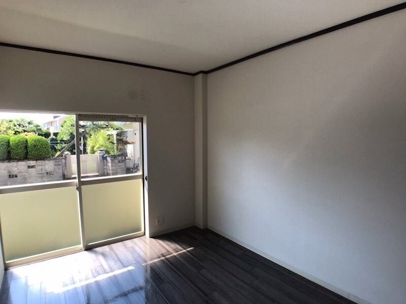  吉岡マンションＤ棟