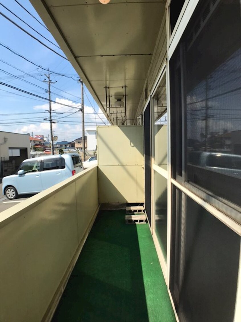  吉岡マンションＤ棟