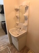  吉岡マンションＤ棟