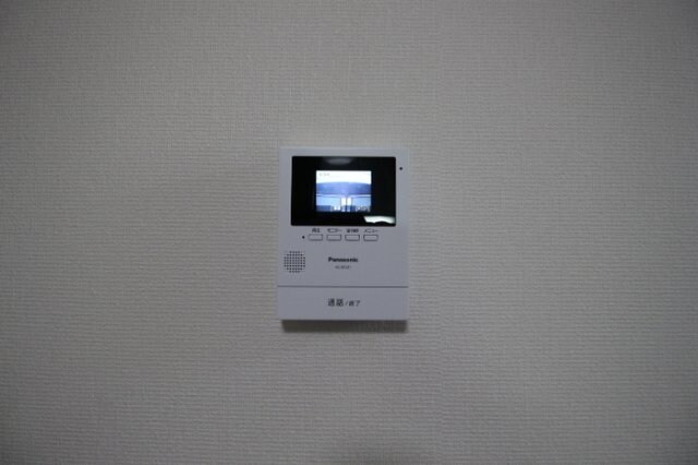  ドミトリー赤井
