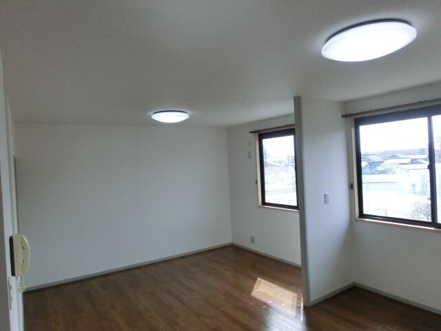 リビング エポック広江