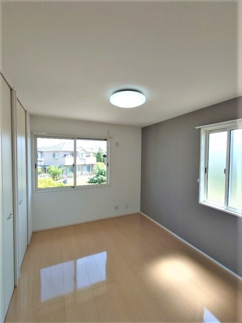  パルティール中島