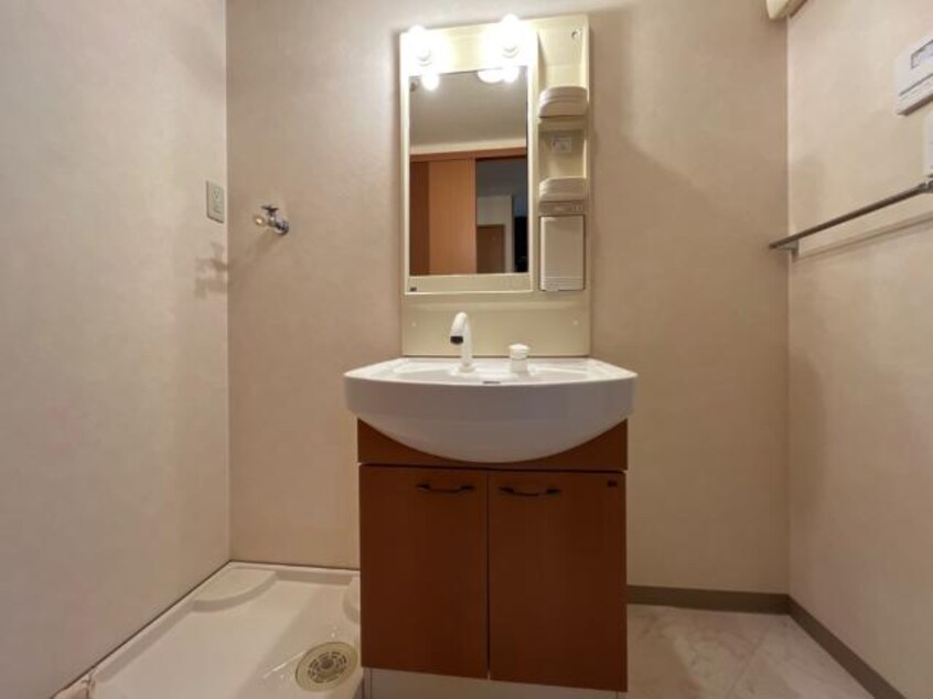 洗髪洗面化粧台 カントリードール