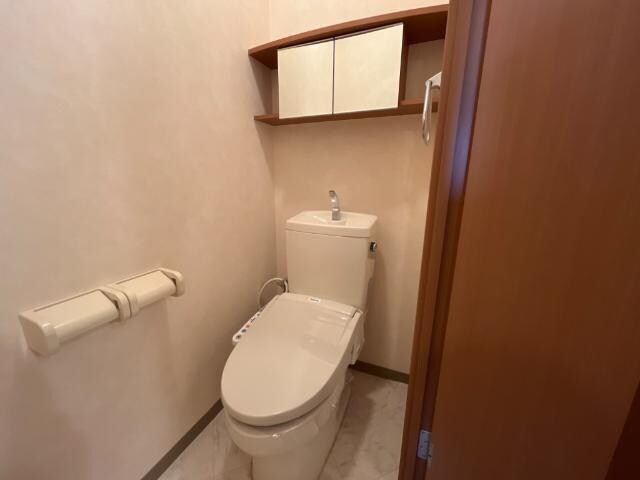 シャワー付トイレ カントリードール