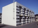 レオパレストトロの外観