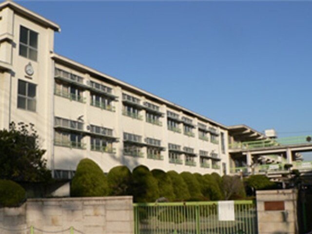 倉敷市立万寿小学校まで1200m アルトピアーノ