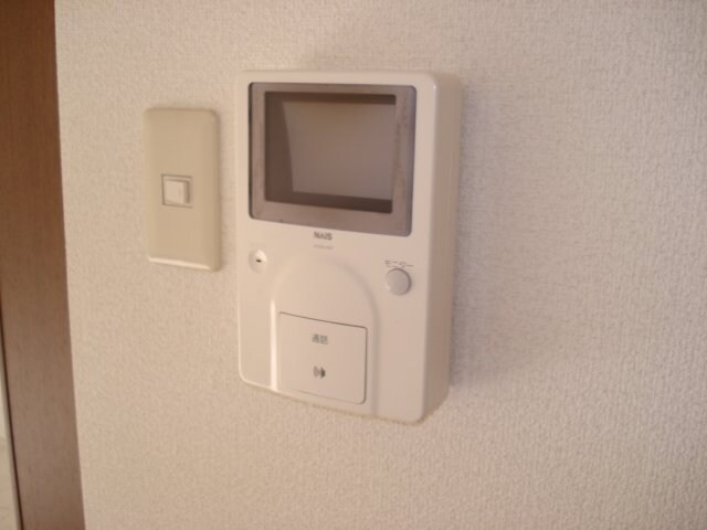 カメラ付きインターホン コンフォース亀山Ⅰ
