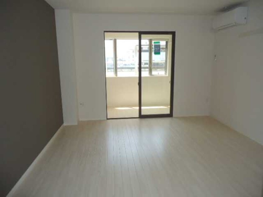 洋室 コンテンポラリースクエア