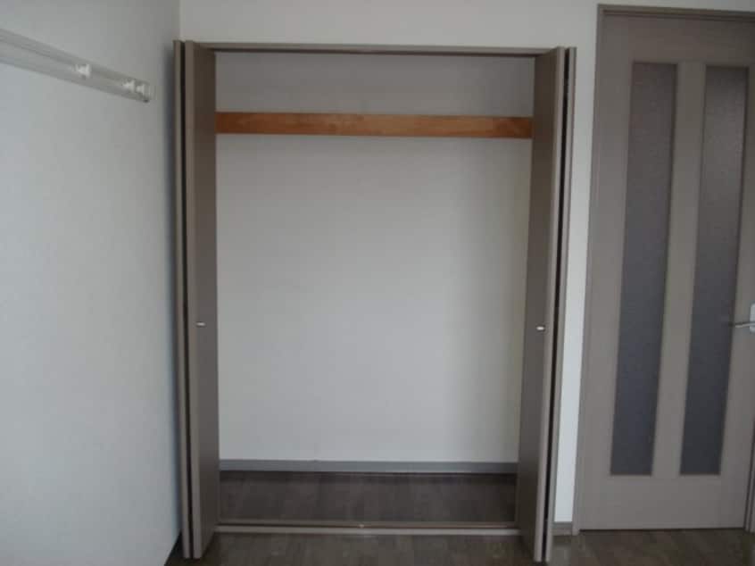 収納内 サンコート窪津