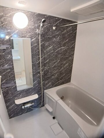  エテルナ　ナリッシュ　Ⅱ