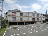 ホワイトメゾン岸本