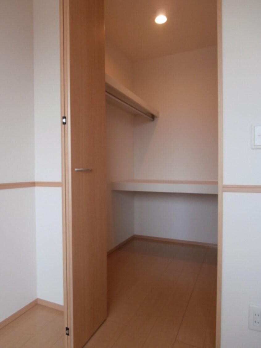  エスペランサ平野　α