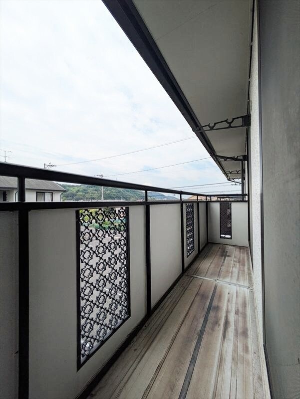  プラティア板谷A棟