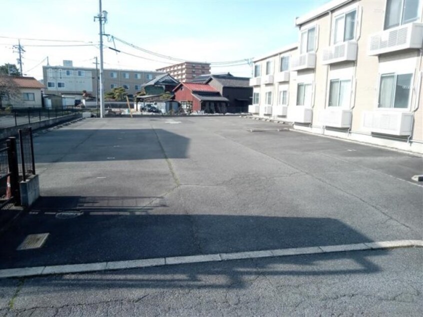 ※写真と現状が異なる場合は現状を優先 レオパレスアステカ