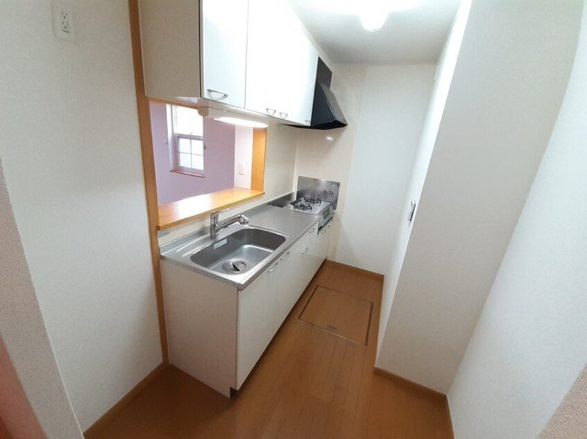  スクエア・レジデンスＢ