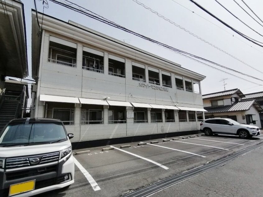  ホワイトマンション吉岡C棟