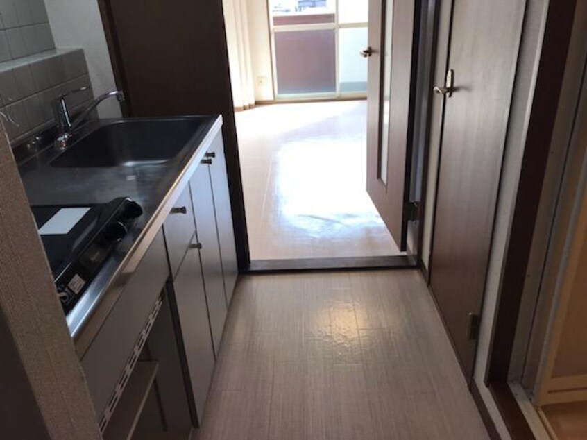 キッチン～洋室 ドリームタウン