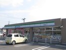 ファミリーマート倉敷宮前店まで92m ロカ　ブリリアント　Ｂ
