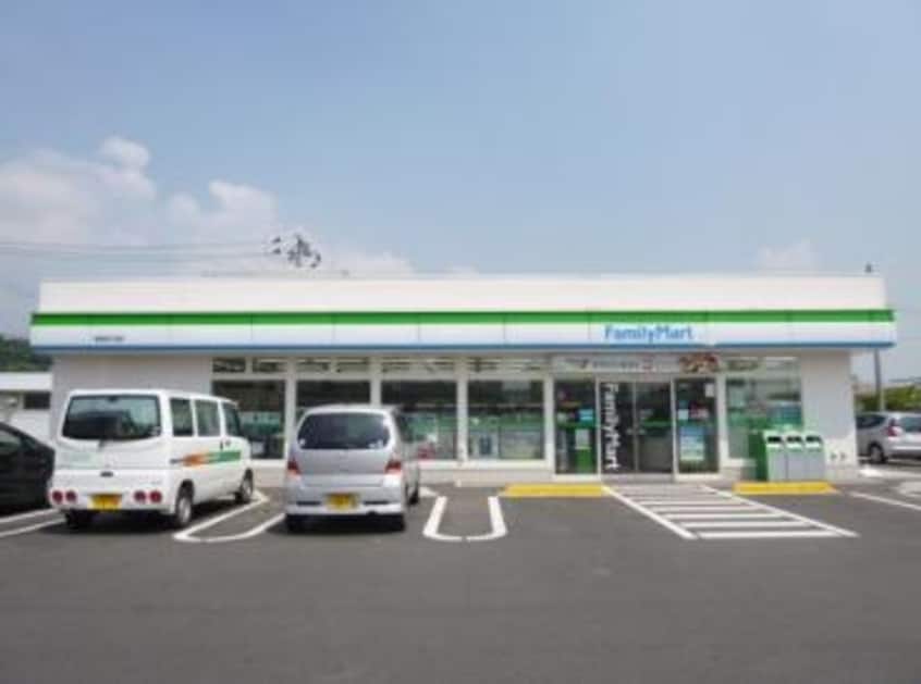 ファミリーマート 連島西之浦店(コンビニ)まで1580m 連島中央戸建