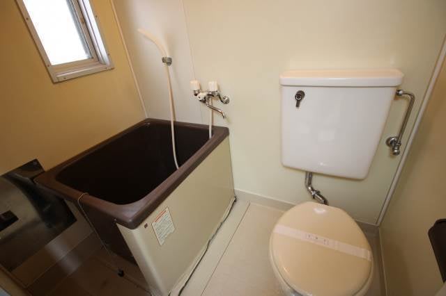  エフシリーズ日ノ出　A棟