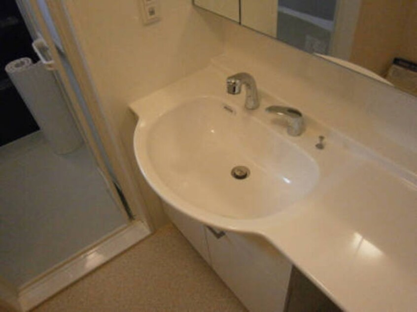  キャスバル　Ｂ棟