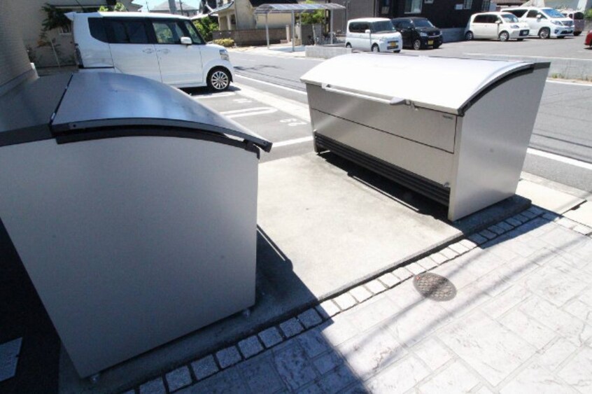  キャスバル　Ｂ棟