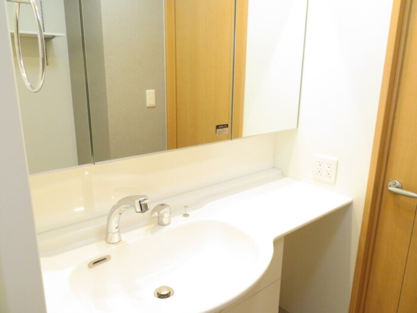  クローバーM　Ａ棟