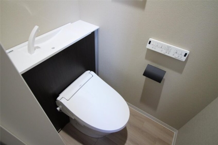  GURANWORL（グランワール）