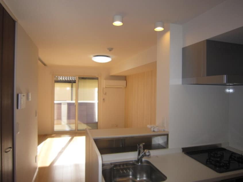  ベイ　ブランシェ中島