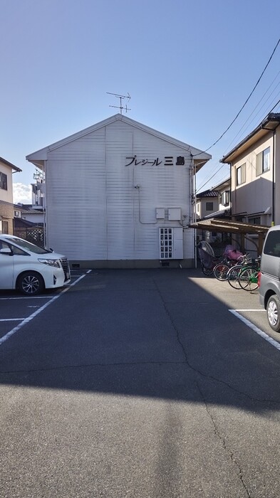  プレジール三島
