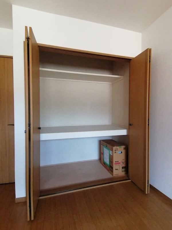  フローリッシュタウンB